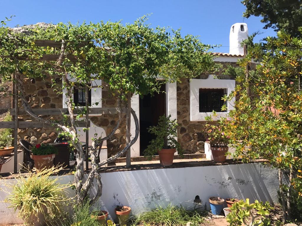 Cortijo Nuevo Alojamiento Rural Cuevas del Becerro Eksteriør billede